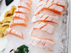 三文鱼腩-新享乐海鲜(翠华路店)