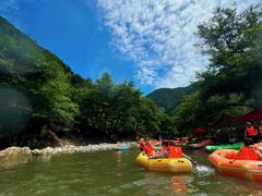-雅鲁激流探险漂流