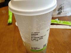 -奈雪的茶(东门太阳百货店)