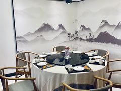 -闫府私房菜·老字号(恒隆店)