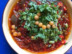 -马路边边串串香形象店(磐石路店)