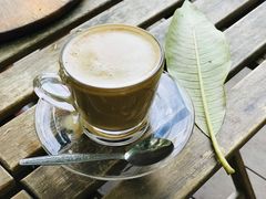 -乌托邦酒吧和餐厅