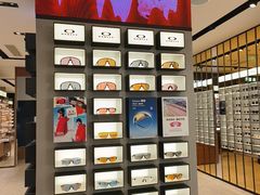 -LensCrafters亮视点(东方新天地店)