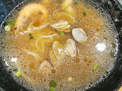 -老东镇啤酒屋海鲜加工·蒸汽海鲜·海鲜烧烤(台东店)