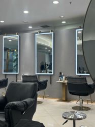 点击看大图 -八佰伴8008星级形象店