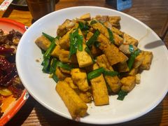 -柴窝堡22号辣子鸡·传承新疆菜