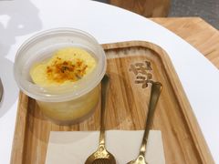 姜黄热蛋糕-炖物24章·顺时轻养茶(杭州大厦店)
