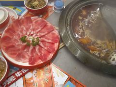 -生活如沸·顺德水牛奶火锅(大学路店)