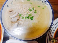 -二孃鸡爪爪(东风路总店)