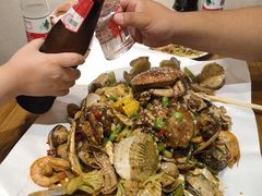 -东来菜馆•手抓海鲜家常菜•海鲜锅贴(鸽子窝店)