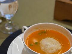 龙虾汤鮰鱼狮子头-湖影中餐厅·南京金茂威斯汀大酒店