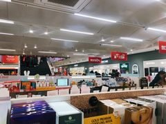 店内环境-Olive Young(明洞中央店)