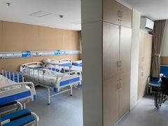 -上海大学附属上海和平眼科医院