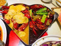 蒜茸小龙虾-咪佬肥肠鸡，黔江鸡杂，小龙虾(冉家坝店)