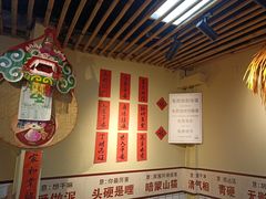 -明姨仔潮汕美食·碳炉猪脚·汕尾牛腩饭·起片鸡煲(起义路店)