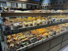 -小飞象面包公社(珠江路金鹰店)