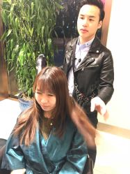 -卡尔诗·科技美肤连锁