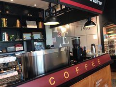 -西西弗书店&矢量咖啡(凯德晶萃广场店)