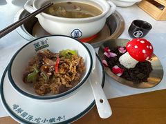 -菌彩云南野生菌火锅(呈贡七彩云南第壹城店)