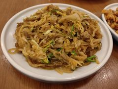 酸菜炒粉-老昌春饼(中央大街店)