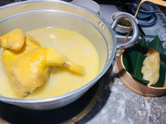 金牌花胶浓汤鸡煲-禄婶鸡煲·打边炉