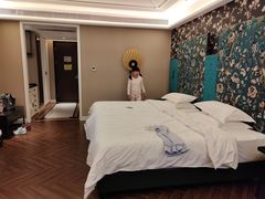 -维也纳国际酒店·广州南站钟村地铁站店