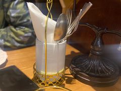 -秘密旅行Bonjour(黑金冠 江南西店)