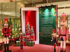 -怡咖啡海鲜自助餐厅(浦东香格里拉店)