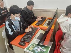 -童程童美·信息学竞赛·乐高机器人编程(昆明世纪城校区)