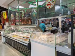 面包甜点陈列柜-盒马鲜生(红莲店)
