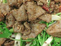 -皇城根·鲁菜济南菜·吊炉烤鸭·炒鸡鱼头(济南旗舰店)