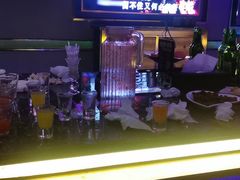 -宝岛甲壳虫KTV(蓝天路店)