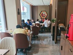 -六泰居·尔滨地标·东北菜(泰山路店)
