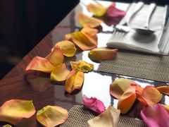 -YUE·6·西式融合餐厅(外滩六号店)