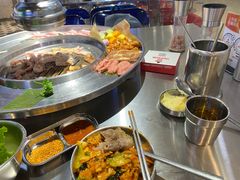 -哈哈碳都·牛肋条无限自助烤肉(宝龙店)