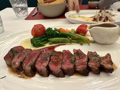 -普朗姆生蚝牛排馆 The Plump Oyster(成都摩方购物中心店)