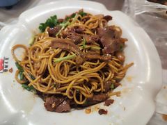 -霄汉牛三鲜湖北砂锅菜(万松园2店)