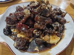 -邱金小炒·30 年盐帮江湖菜(自贡店)