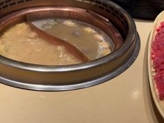 -余欢领鲜火锅(新街口店)