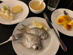 -圣丰索菲特·2 On 988 Café 自助餐厅