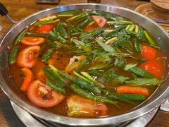 -亮欢寨酸汤鱼(沙冲路店)