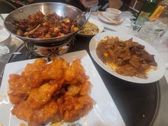 -人民公社铁锅炖·东北菜(卫国道店)