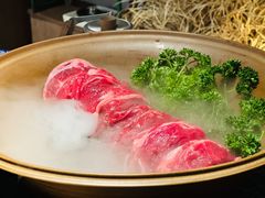 -三出山火锅(南京万象天地店)
