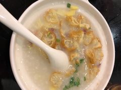 艇仔粥-卓粤拉肠(红庙店)