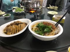 -瑞丰园庭院餐厅·白族传统家常菜