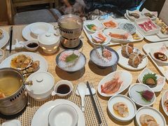 -雍和会海鲜姿造自助(湖东路店)