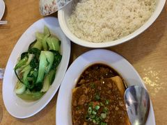 -ZF Seafood Restaurant 卓峰海鲜餐