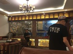 -巴依兄弟西域美食(机场店)