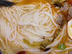 -老妈米线(港龙店)