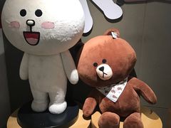 -LINE FRIENDS Garosu-gil Flagship Store